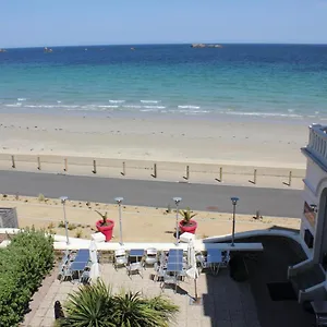 Le Chateau De Sable Aparthotel Plougasnou