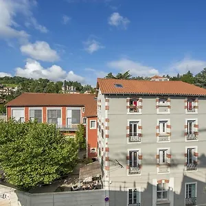 Gite D'etape Des Capucins Hostel